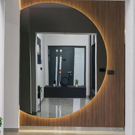 4 Bedroomstunning In بيت للعطل